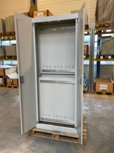 LWL_Schrank Front_offen1